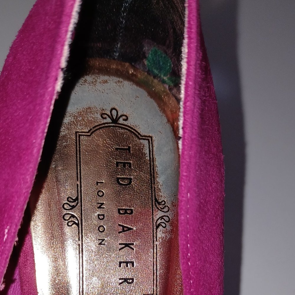 Ted Baker London Suede Pump Heels - Picture 11 of 13